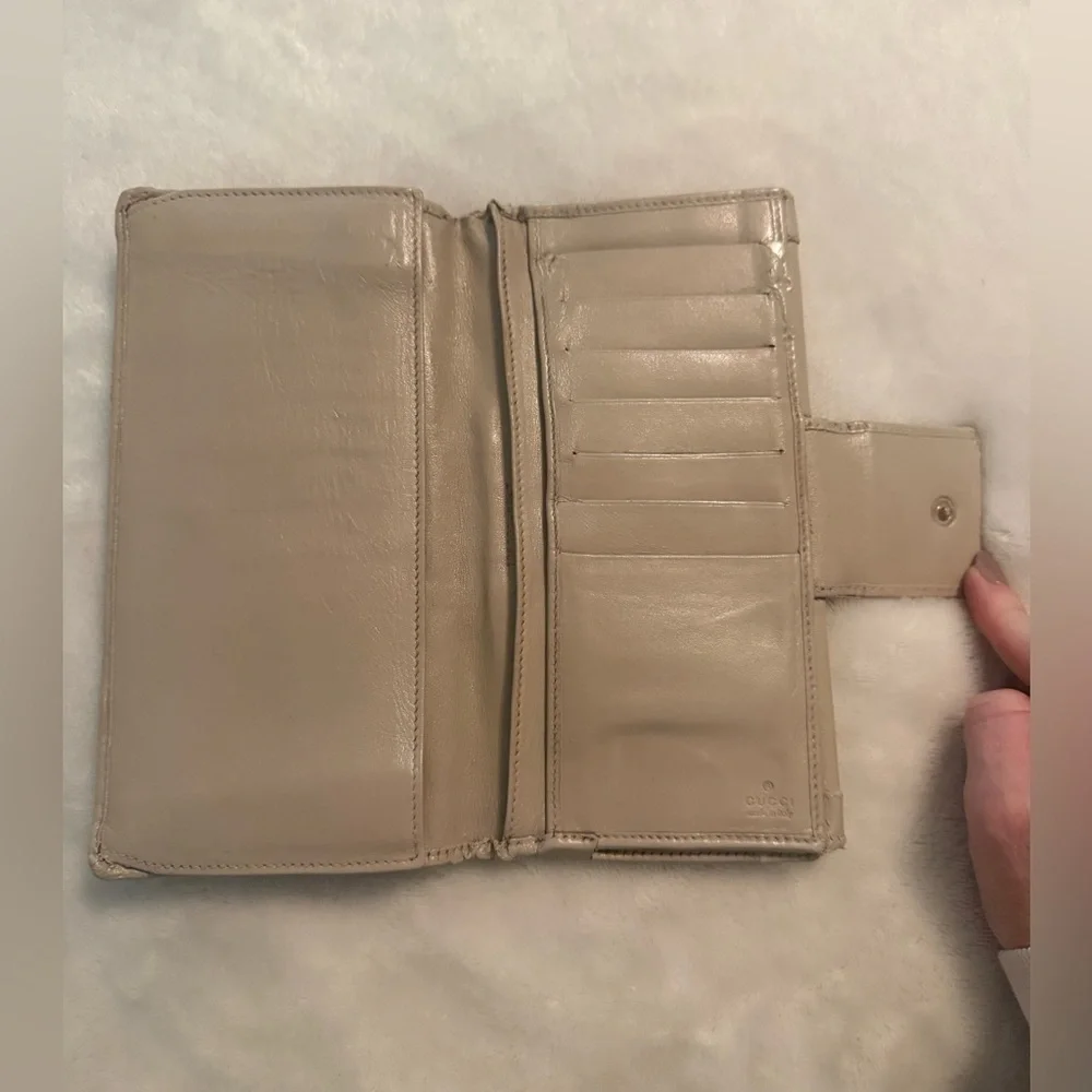 GUCCI Beige GG Monogram Leather Bifold Long Wallet Purse Accessories Italy - Picture 4 of 14